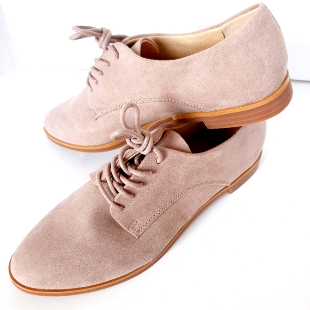 NEW Ladies Shoes